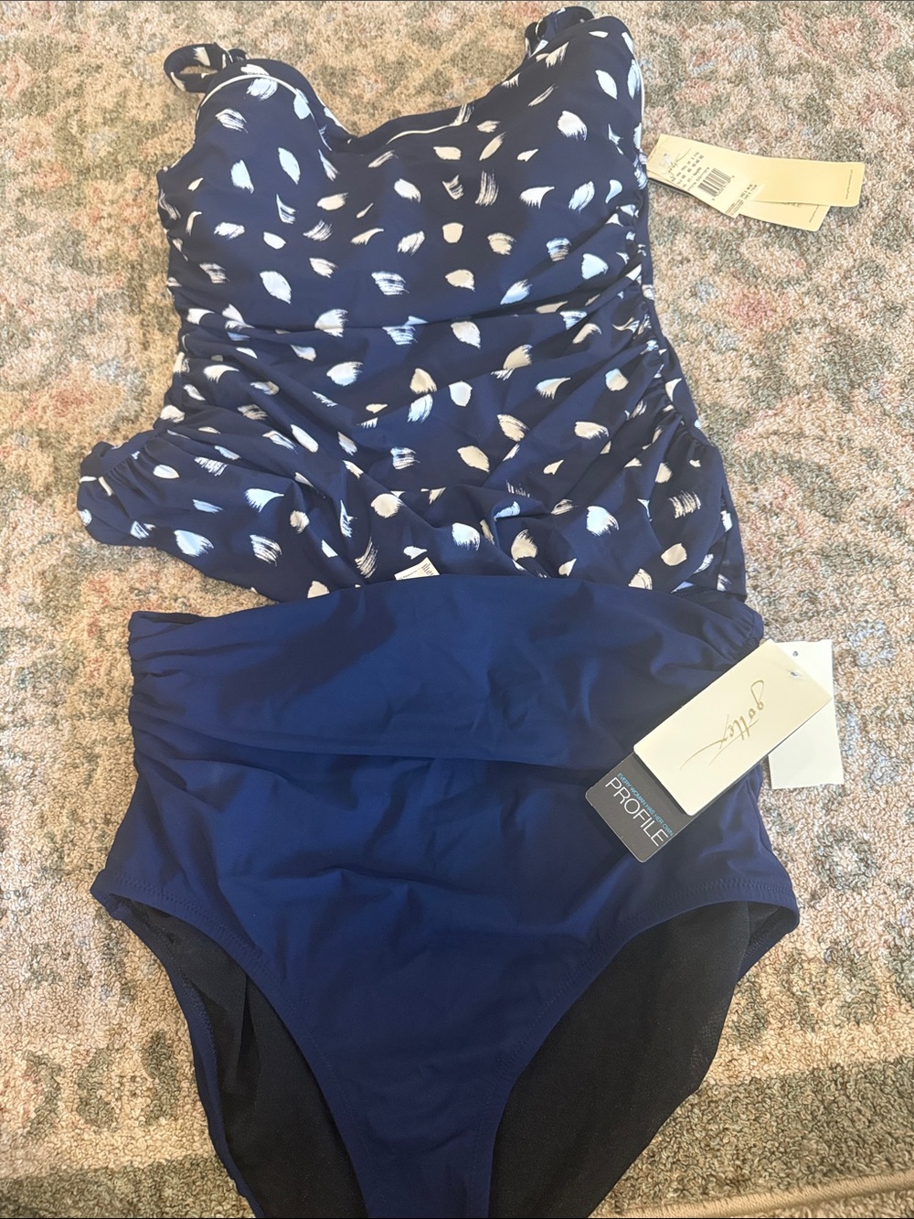 New Profile by Gottex Navy /white size 40D cup and size 14 swim bottom